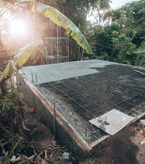 terrassement dalle de béton en construction